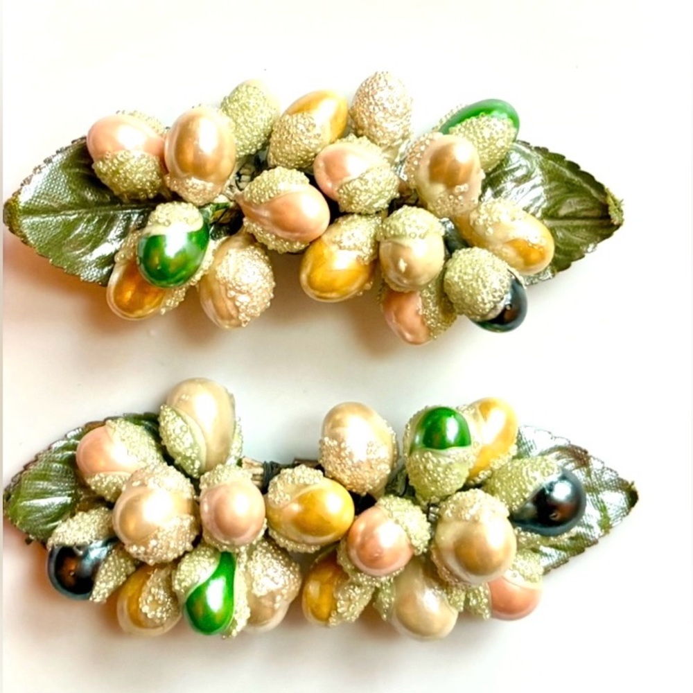 Vintage Beaded Leaf Shoe Clips